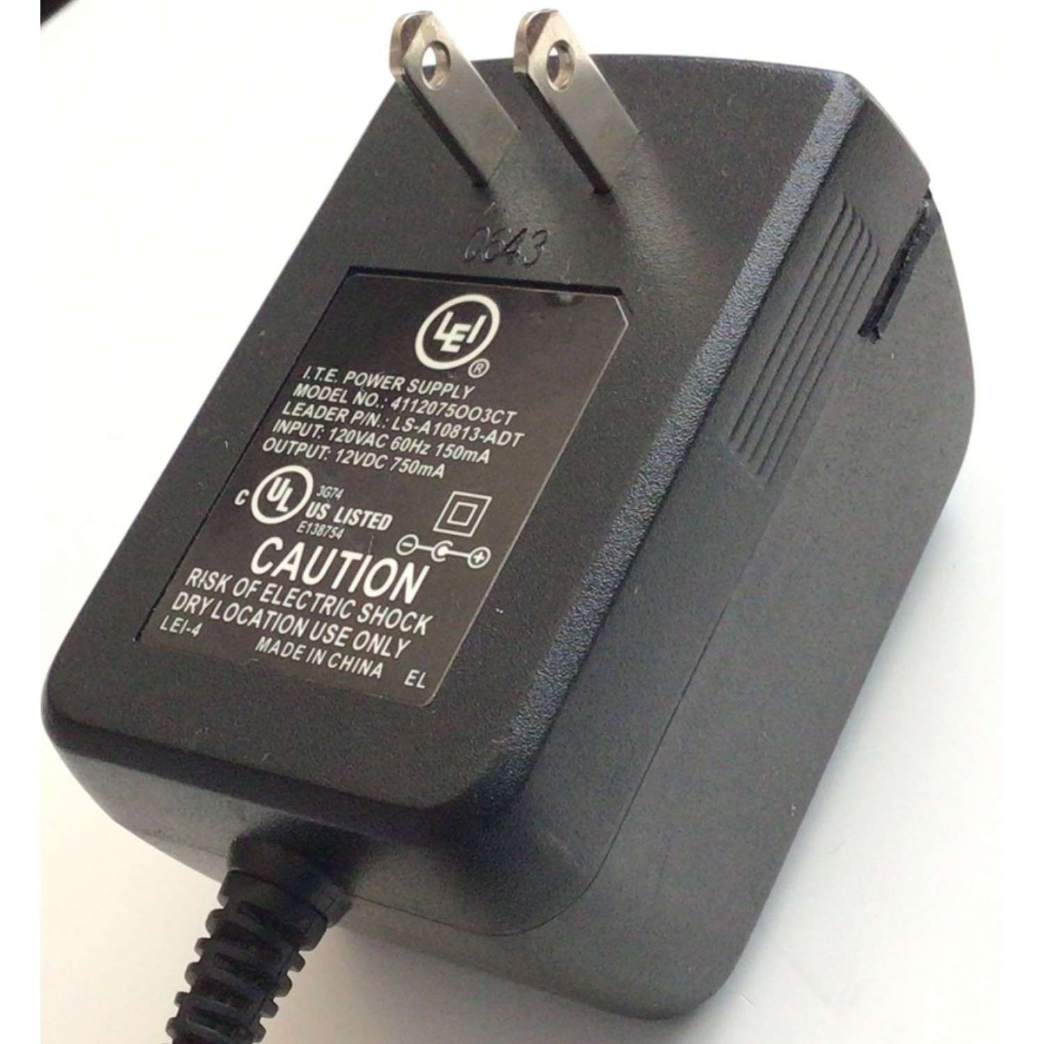 CARGADOR / ADAPTADOR DE FUENTE DE ALIMENTACION LEI I.T.E VCA-VCD / NUMERO DE PARTE LS-A10813-ADT / E138754 / ENTRADA VCA 120VAC 60HZ 150MA / SALIDA VCD 12VDC 750MA / MODELO 4112075OO3CT - Imagen 3
